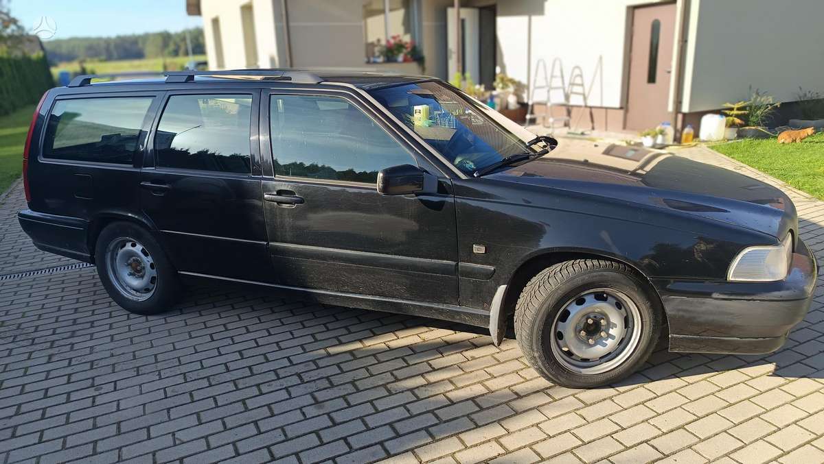Volvo V70 - 2