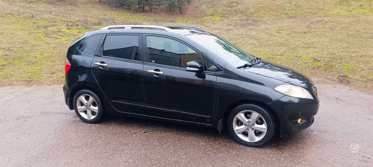 Honda FR-V - 3