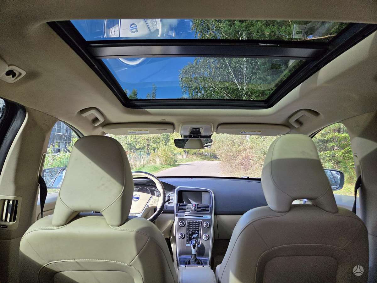 Volvo XC60 - 10