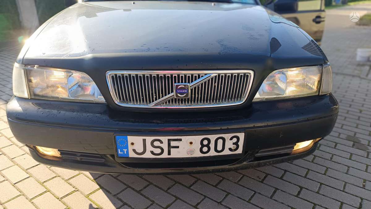 Volvo V70 - 8
