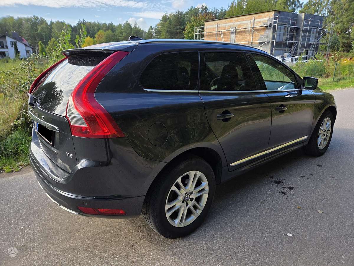 Volvo XC60 - 3