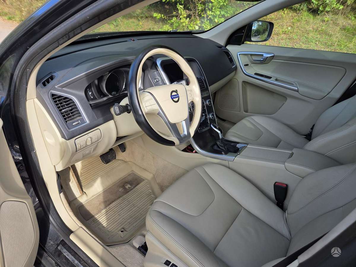 Volvo XC60 - 7