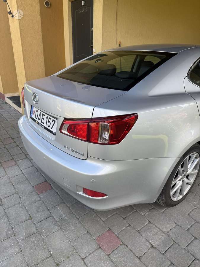 Lexus IS 200 - 3
