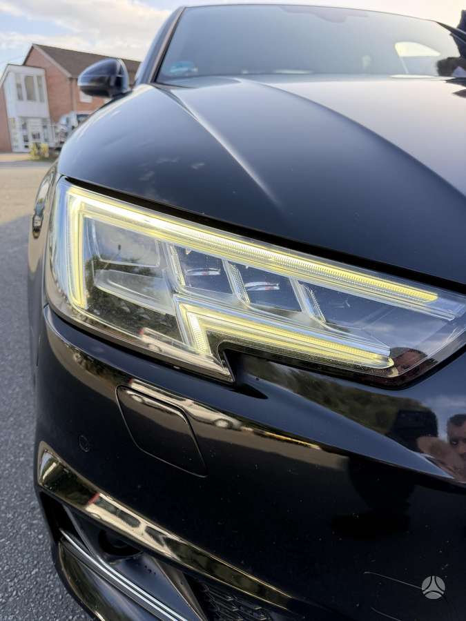 Audi A4 - 9