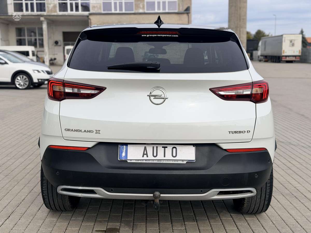 Opel Grandland X - 10