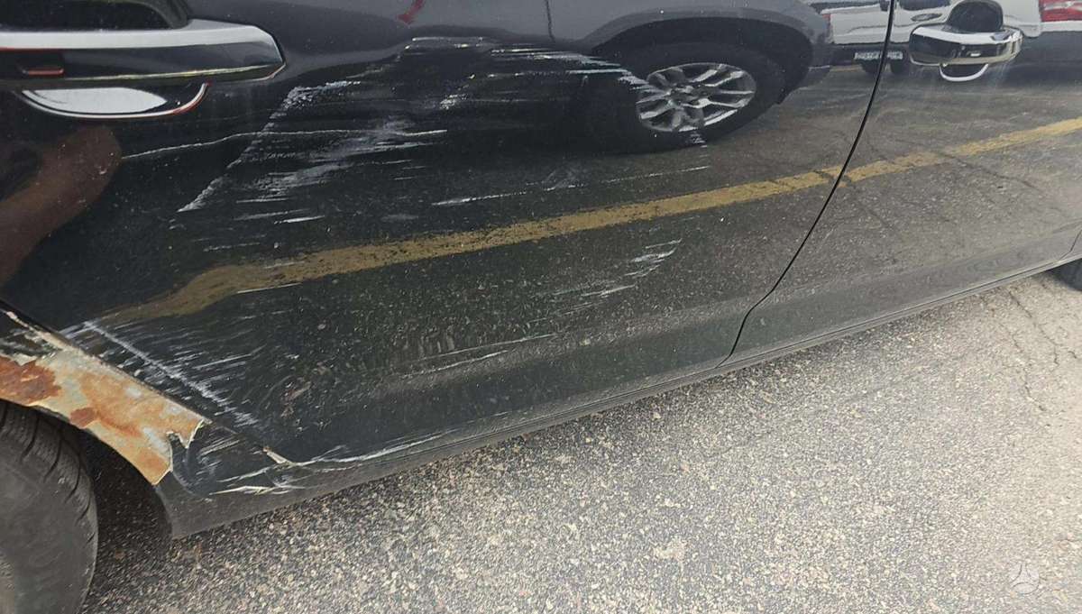 Audi A4, 2.0 l., Седан