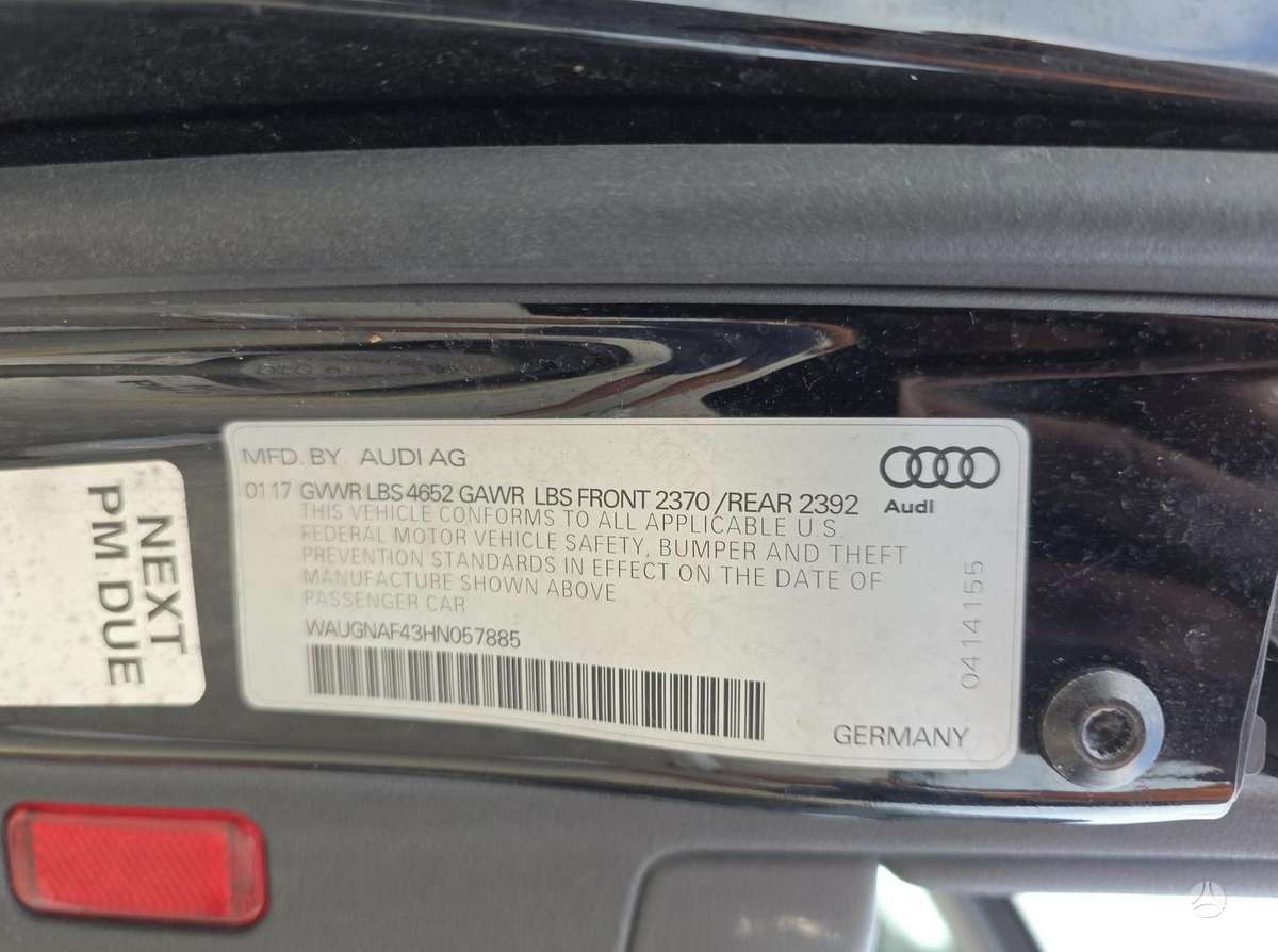 Audi A4, 2.0 l., Седан