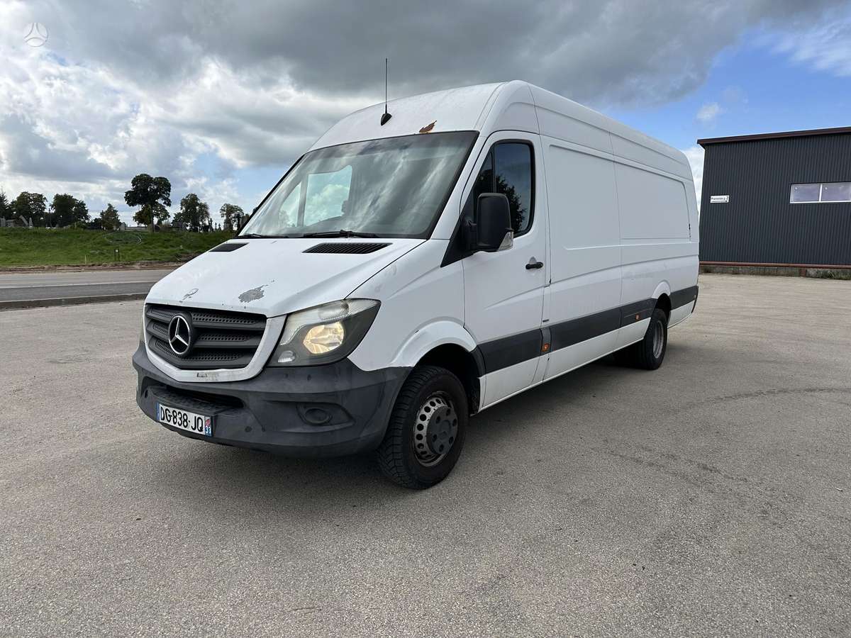 Mercedes-Benz Sprinter - 1