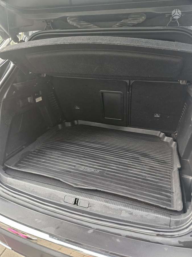 Peugeot 3008 - 11