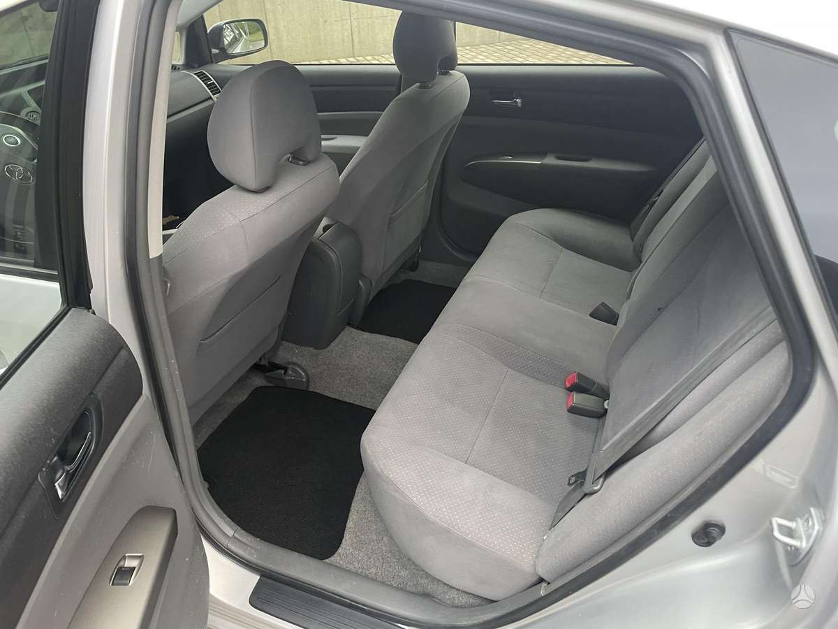 Toyota Prius - 9