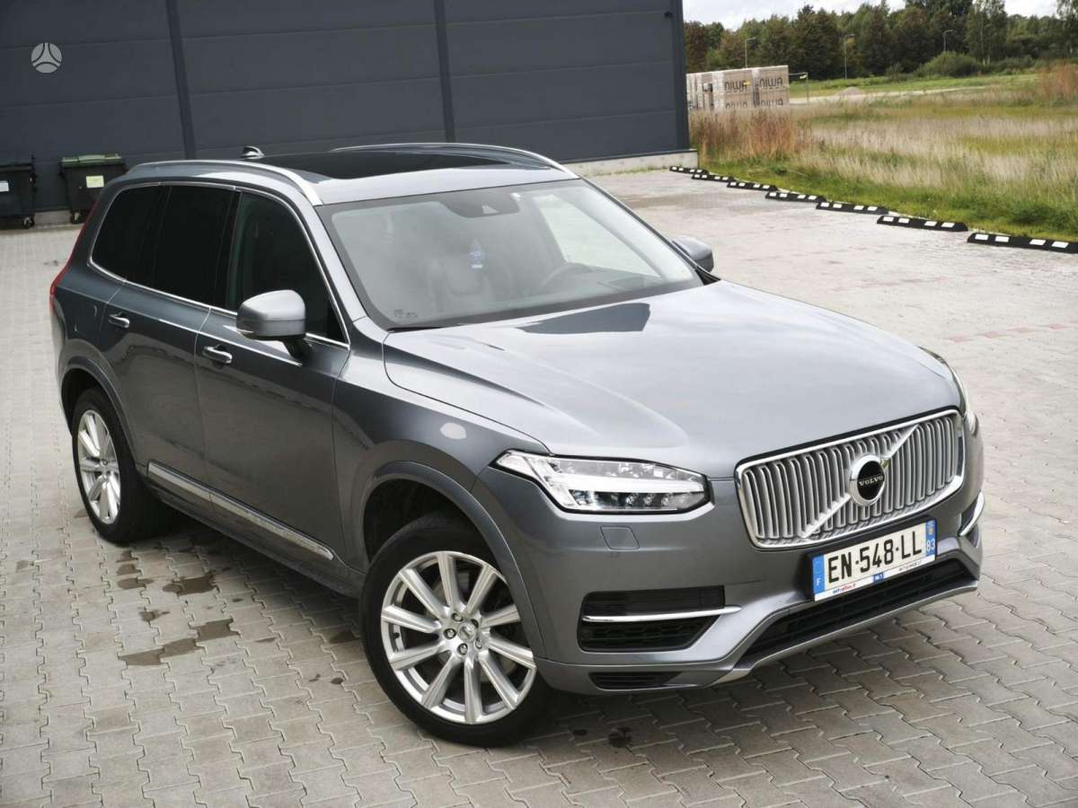 Volvo XC90 - 2