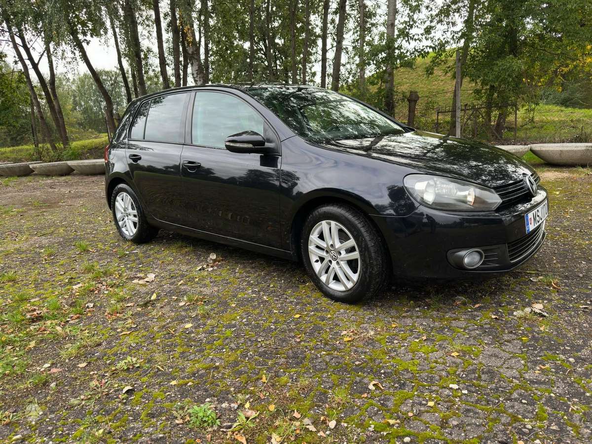 Volkswagen Golf - 4