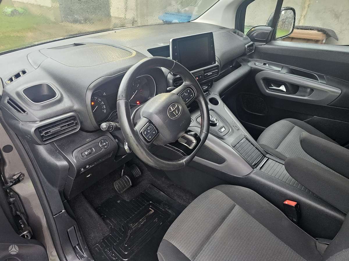 Toyota Proace City Verso - 12