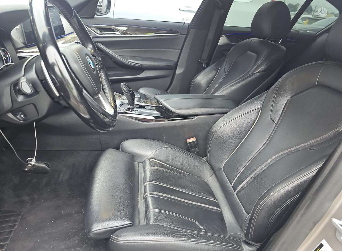 BMW 530, 2.0 l., Седан