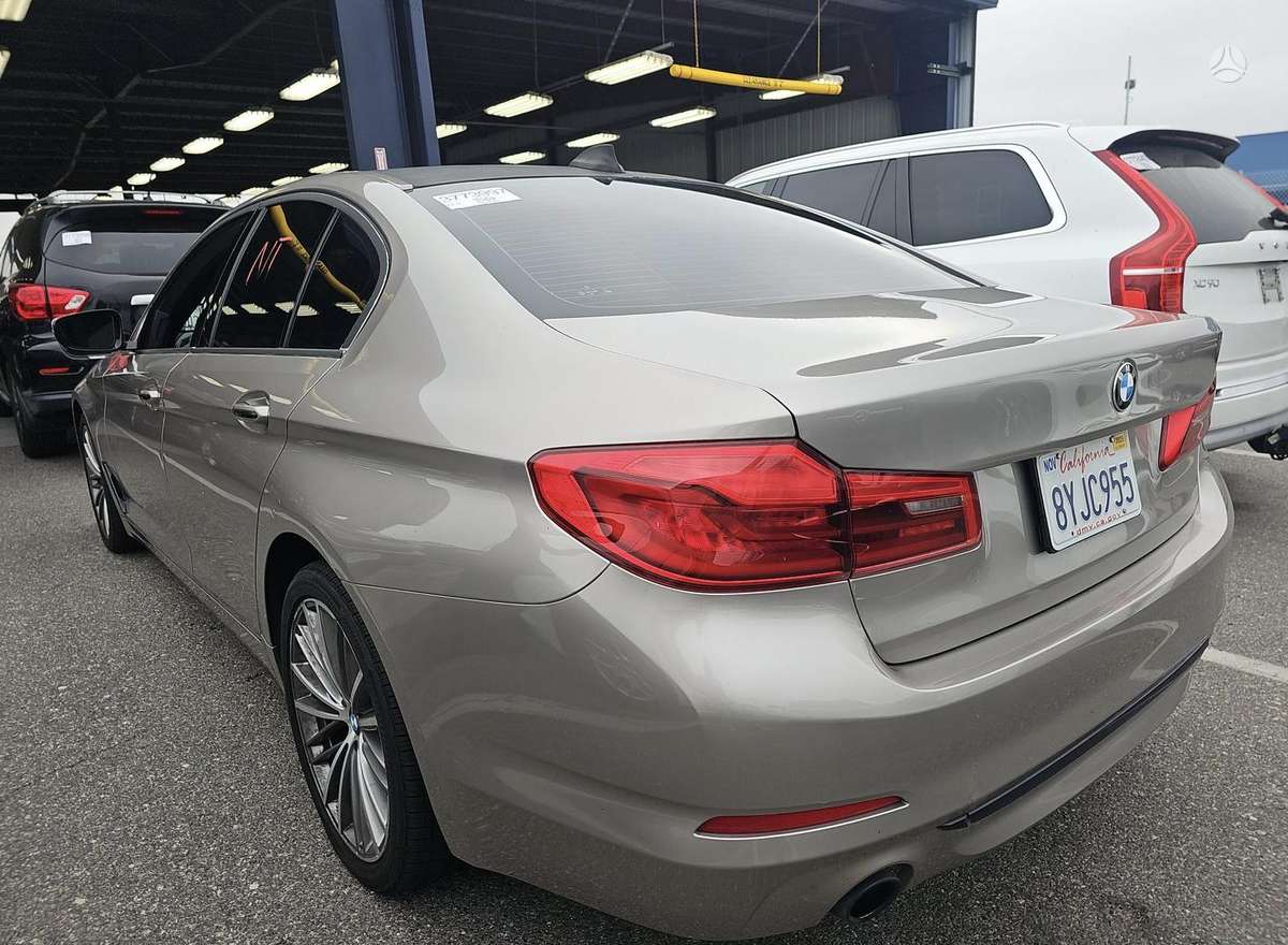 BMW 530 - 4