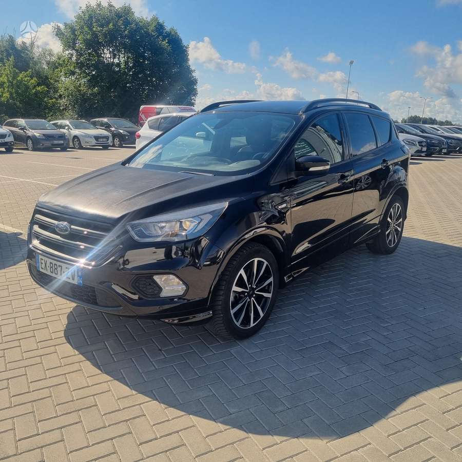 Ford Kuga - 1