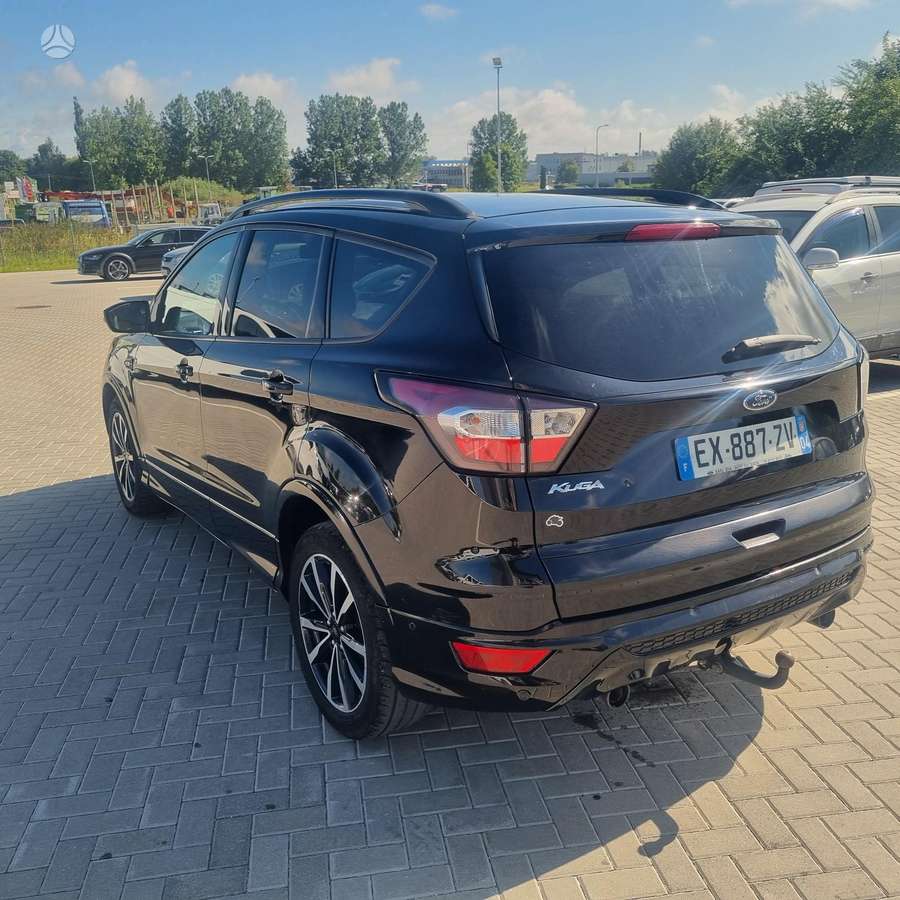 Ford Kuga - 4