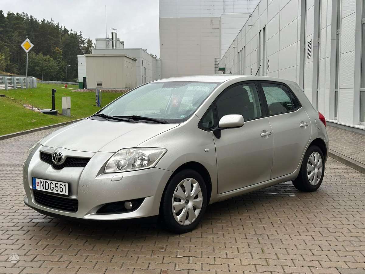 Toyota Auris - 3