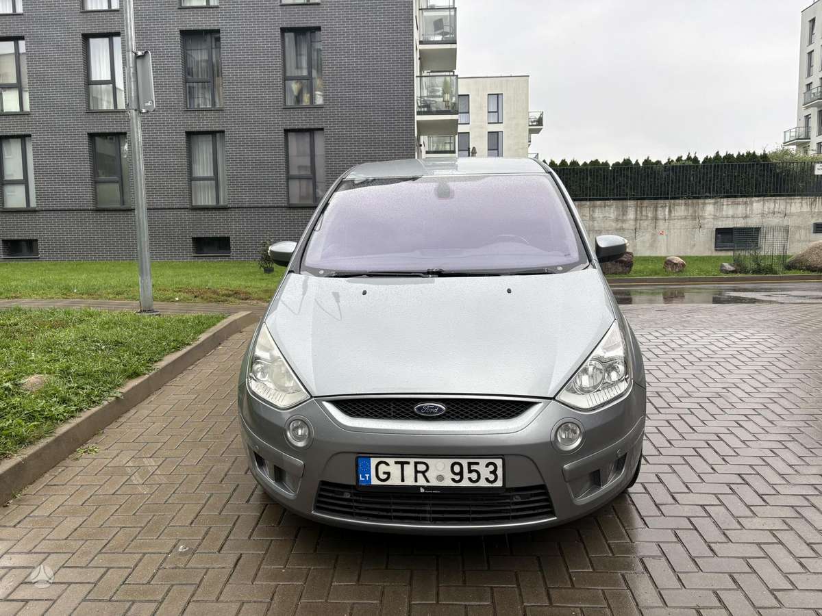 Ford S-MAX - 2