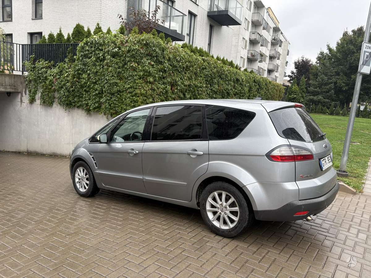 Ford S-MAX - 6