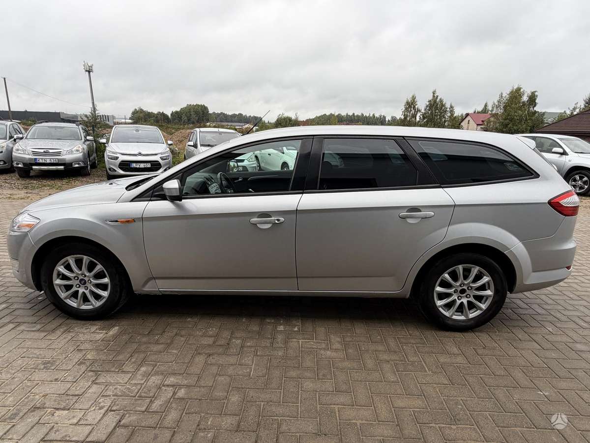 Ford Mondeo, 2.0 l., hatchback