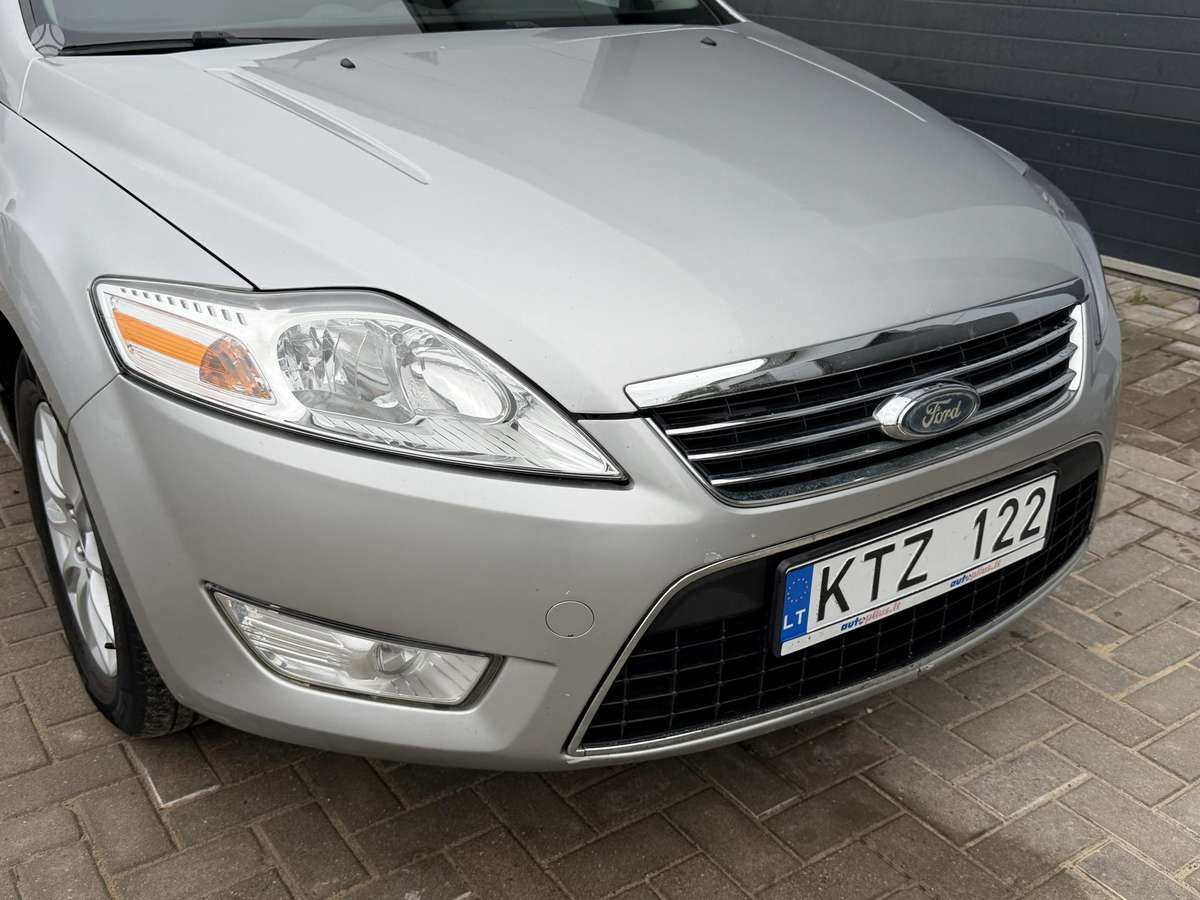 Ford Mondeo, 2.0 l., hatchback