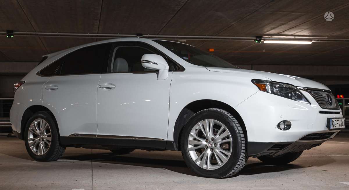 Lexus RX 450h - 9