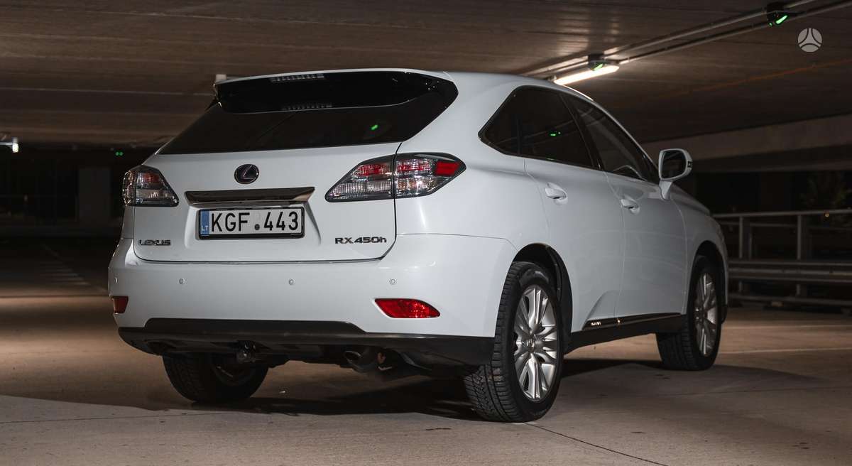 Lexus RX 450h - 11