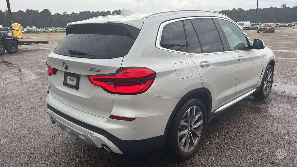 BMW X3 - 4