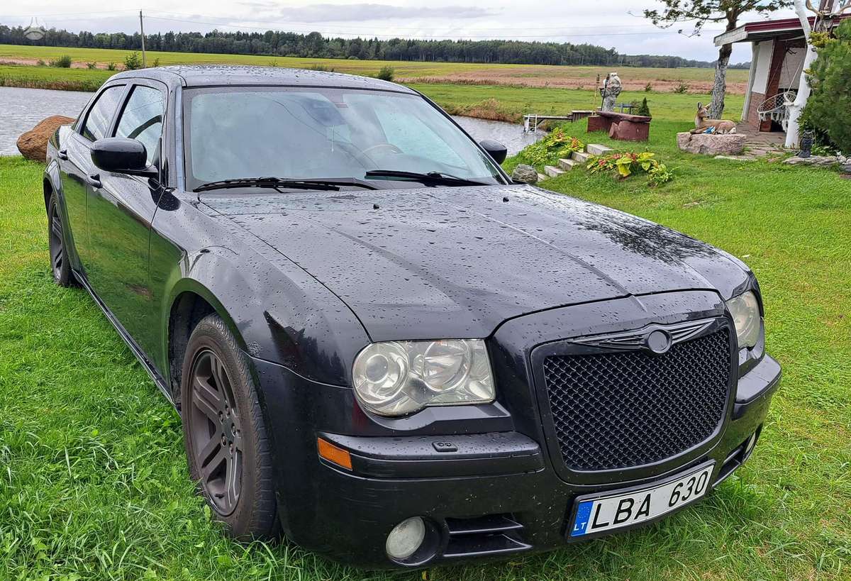 Chrysler 300C - 2