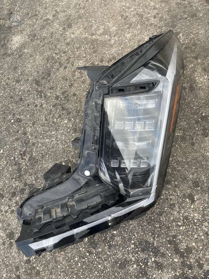 Kia EV9 Itrukes stiklas