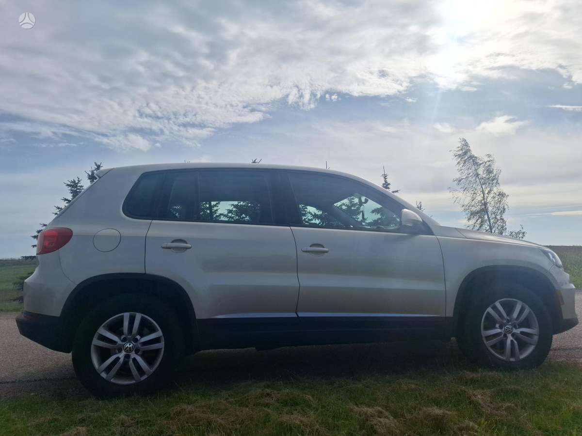Volkswagen Tiguan - 3