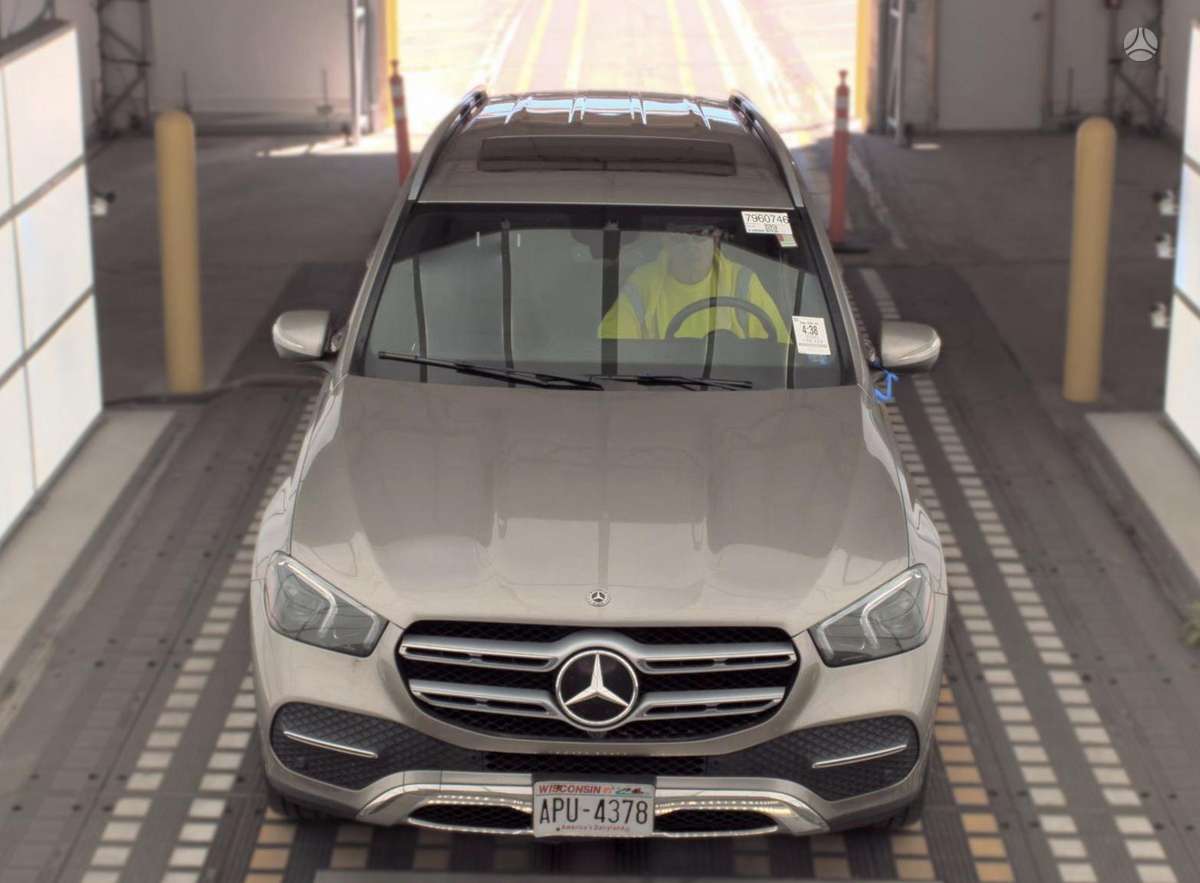 Mercedes-Benz GLE350 - 3