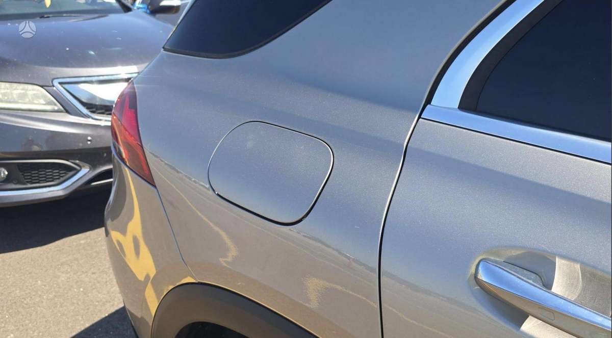 Mercedes-Benz GLE350 - 10