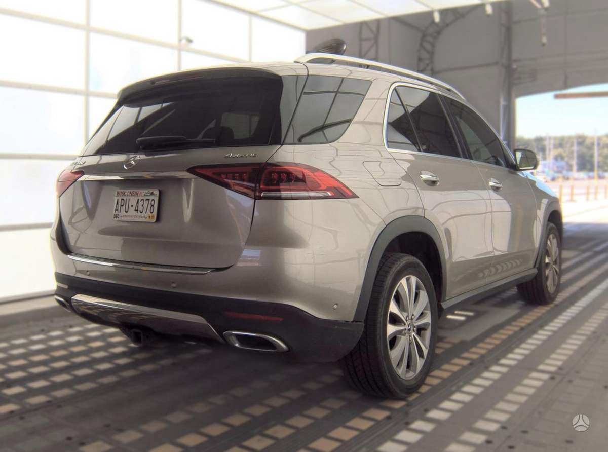 Mercedes-Benz GLE350 - 8