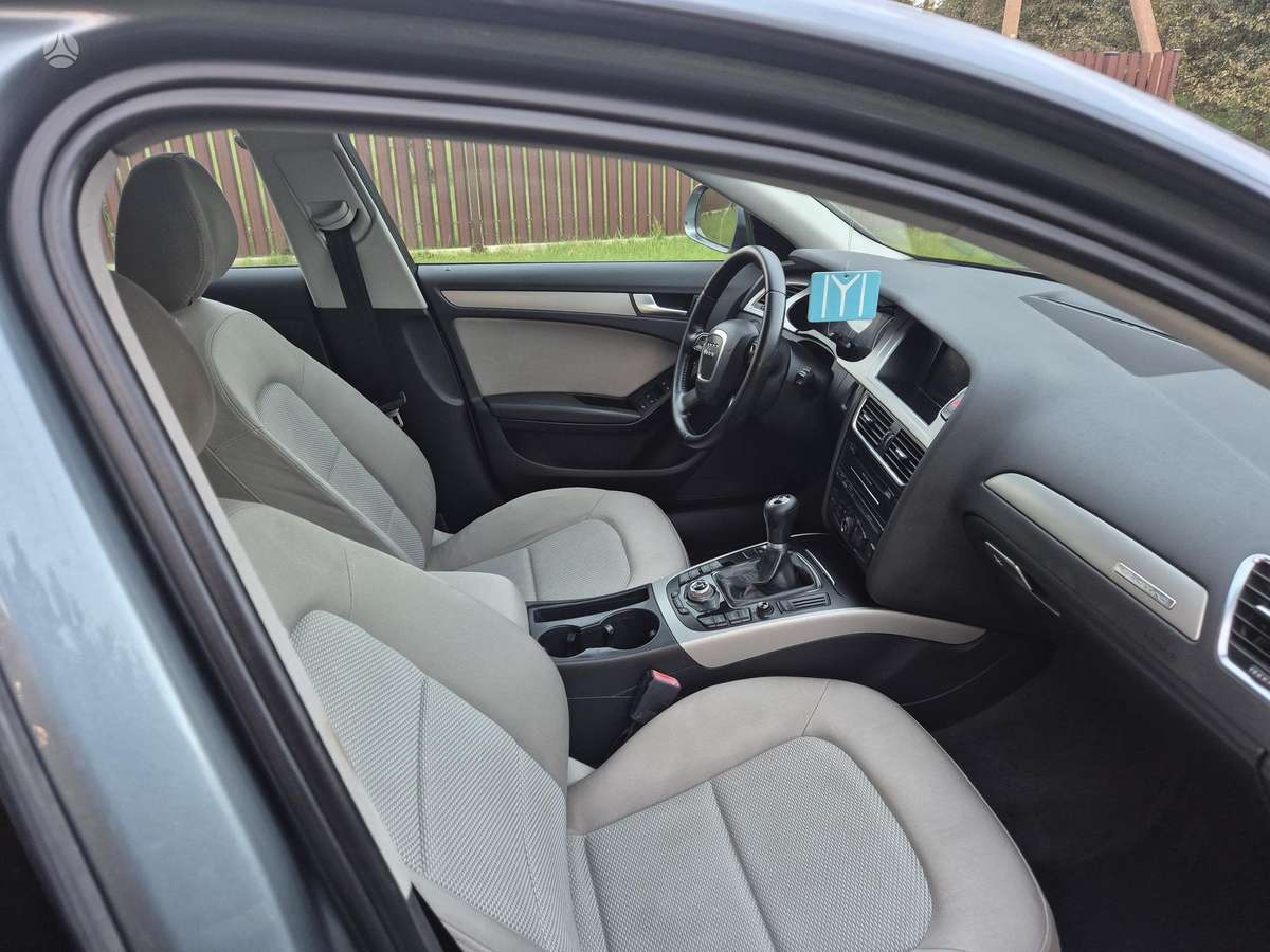 Audi A4 allroad - 12