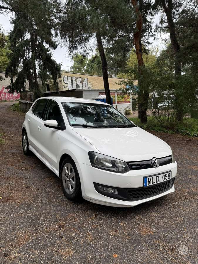 Volkswagen Polo - 2
