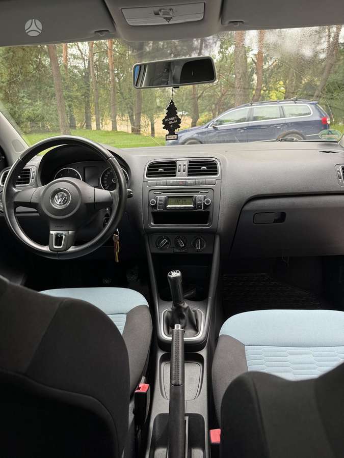 Volkswagen Polo - 7