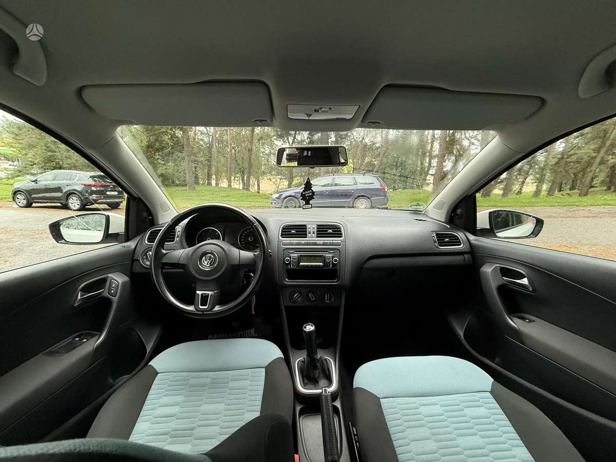 Volkswagen Polo - 8