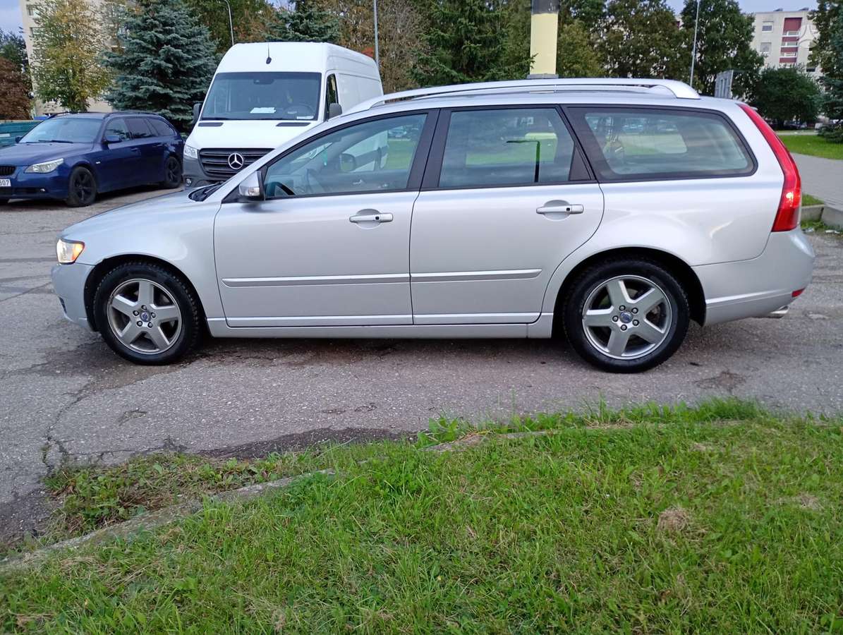 Volvo V50, 2.0 l., wagon