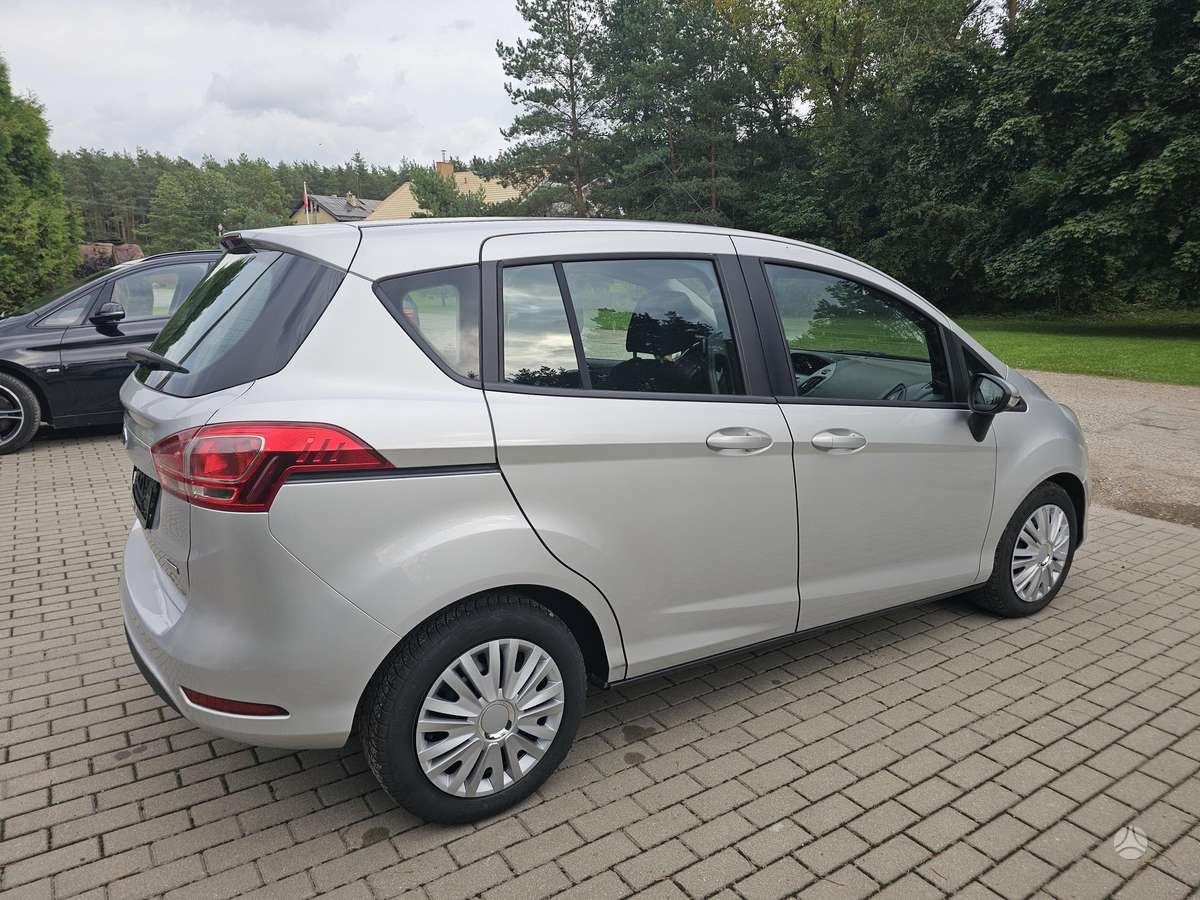 Ford B-MAX - 11