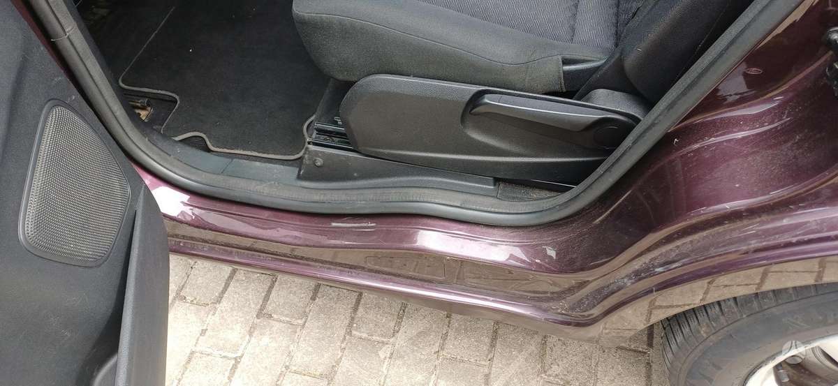 Ford Galaxy - 11