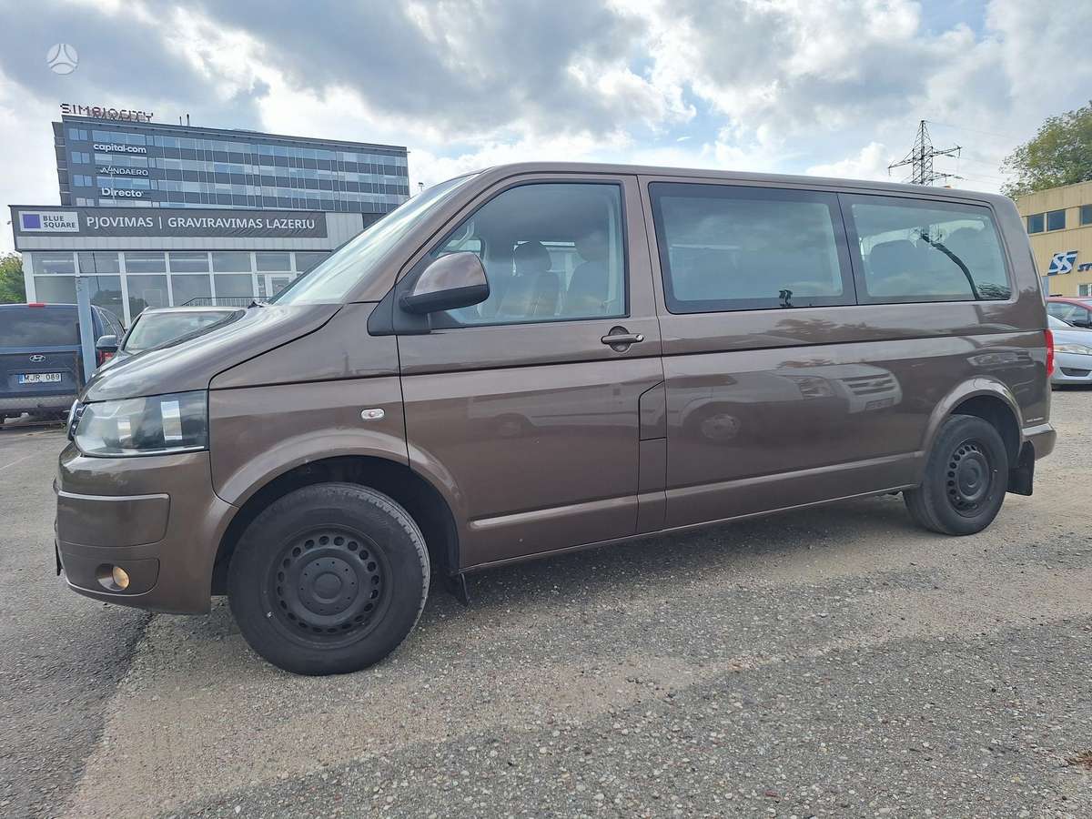 Volkswagen Caravelle - 2