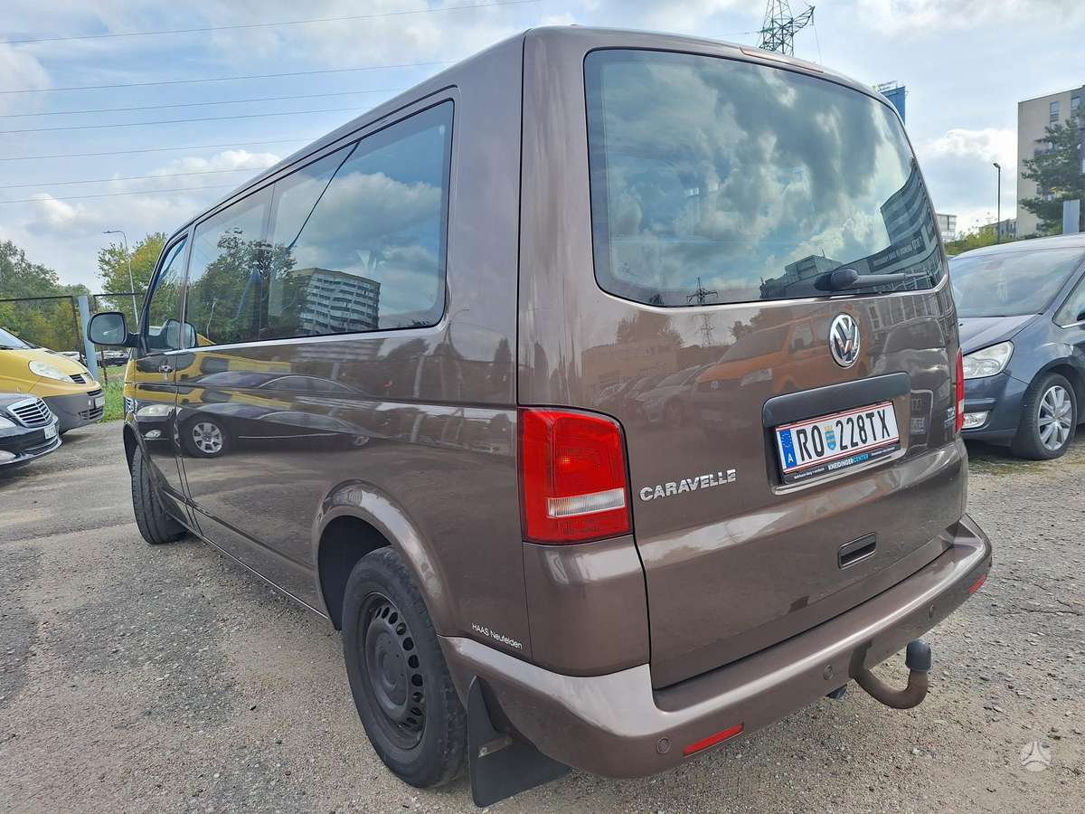 Volkswagen Caravelle - 7