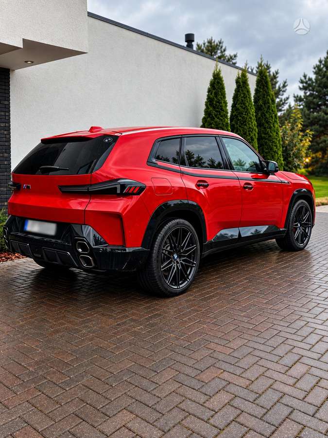 BMW XM - 1