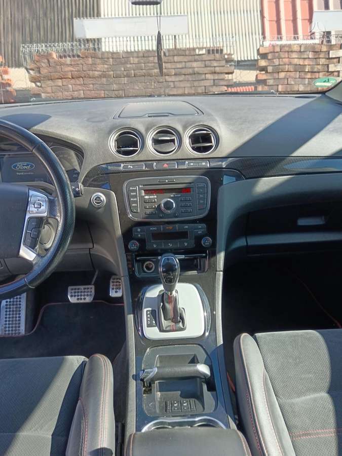 Ford S-MAX - 8