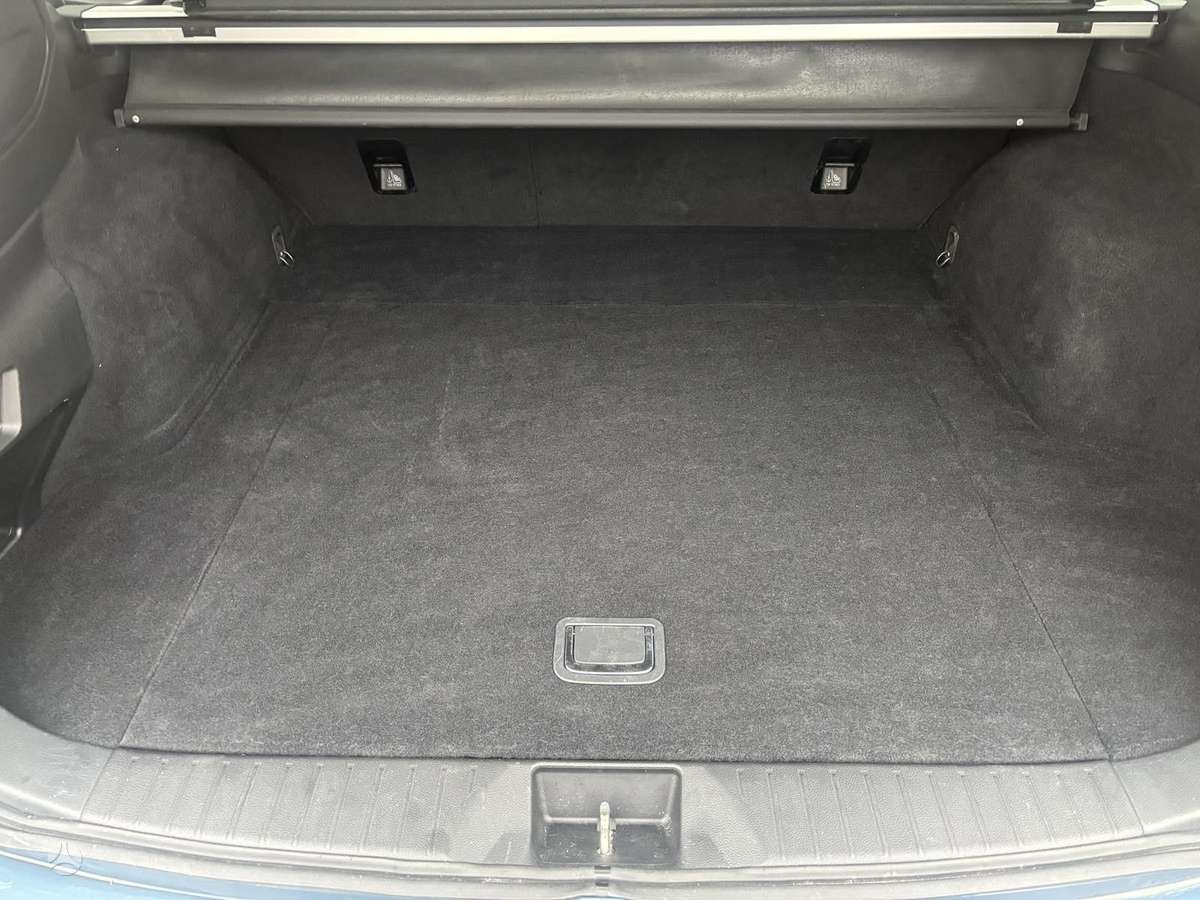 Subaru Outback, 2.5 l., hatchback