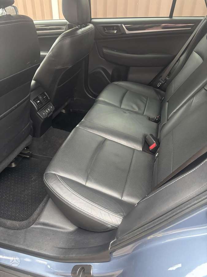 Subaru Outback, 2.5 l., Хэтчбек