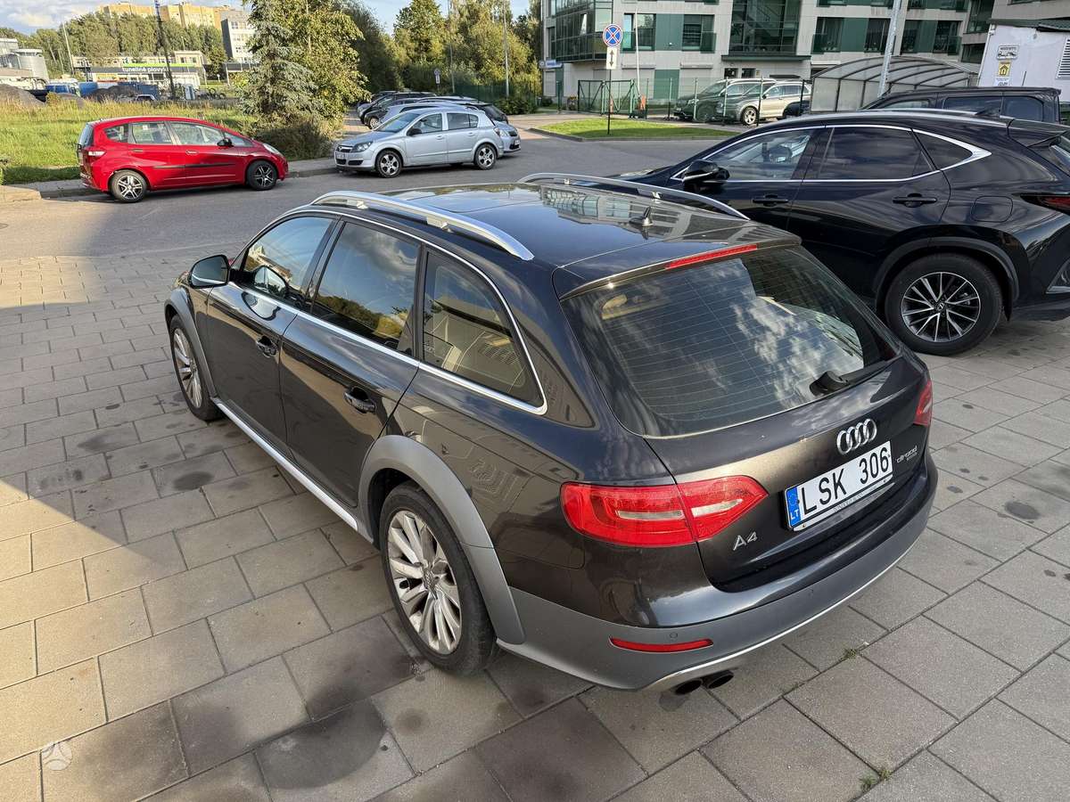 Audi A4 allroad, 2.0 l., wagon