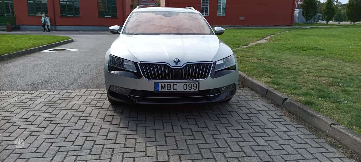 Škoda Superb - 6